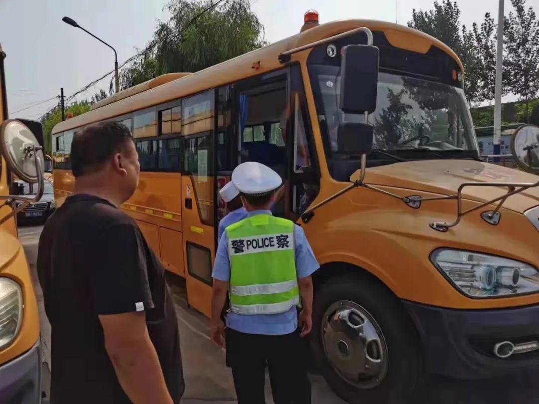 唐山：一幼兒園因使用未取得校車標(biāo)牌的車輛提供校車服務(wù)將被罰2萬(wàn)！