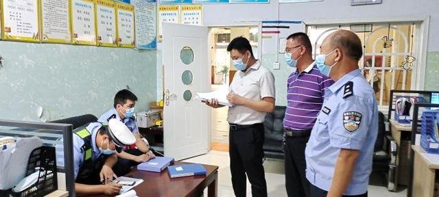 柘城縣開展校車安全專項(xiàng)排查整治工作/ 柘城縣開展校車安全專項(xiàng)排查整治工作