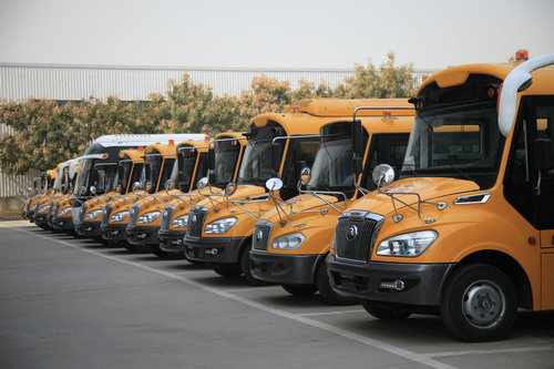 校車市場迎來寒假購銷“第一季” 校車市場迎來寒假購銷“第一季”