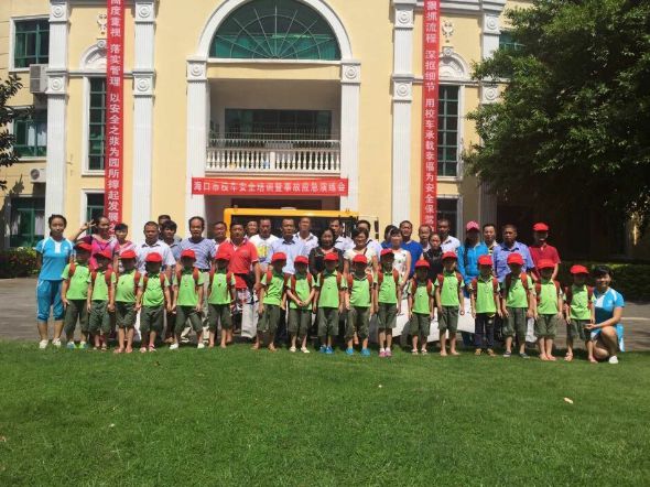 “校車安全大講堂”在?？谂e行