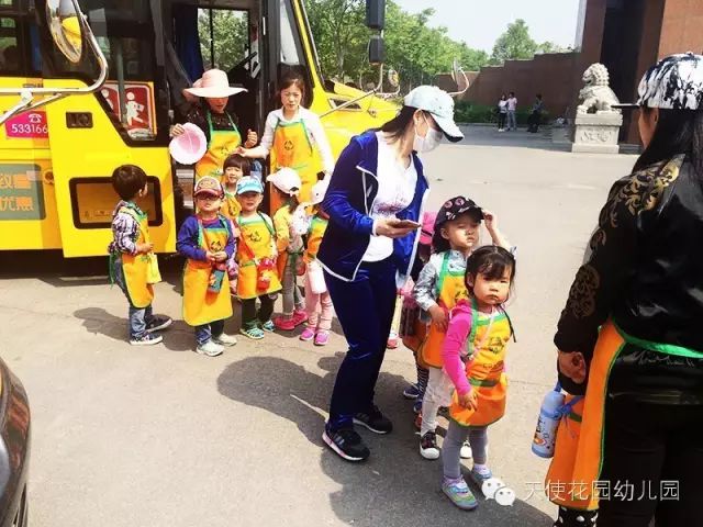 河南鄭州天使花園幼兒園校車價(jià)格和校車線路