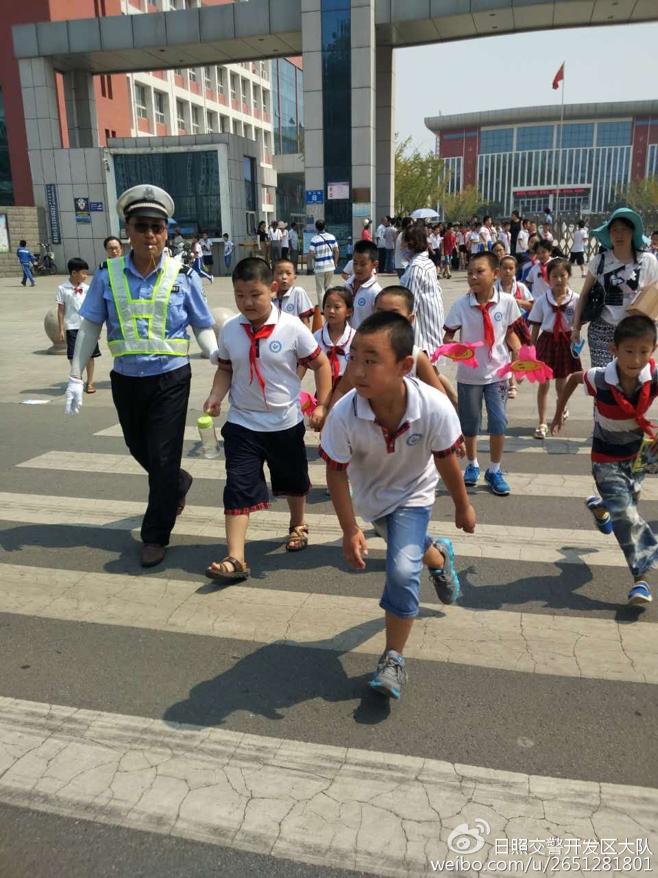 開學(xué)第一課學(xué)什么：安全！