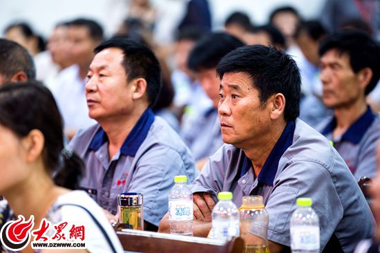 保障校車安全！莒縣舉行校車安全知識培訓(xùn)演練