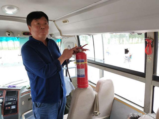 山東省濱州市：陽信縣翟王鎮(zhèn)中小學(xué)教會學(xué)生1分鐘安全逃離校車