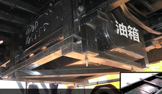 安全標(biāo)準(zhǔn)嚴(yán)格的美國(guó)校巴再次戰(zhàn)勝卡車 校車安全不容忽視 安全標(biāo)準(zhǔn)嚴(yán)格的美國(guó)校巴再次戰(zhàn)勝卡車 校車安全不容忽視