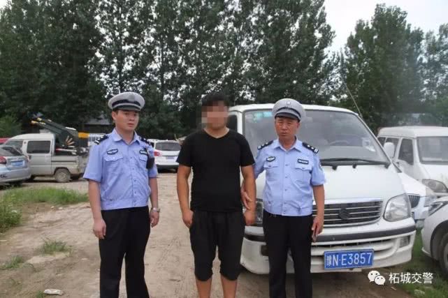 柘城：交警查獲一嚴重超員“黑校車” 司機已被刑拘