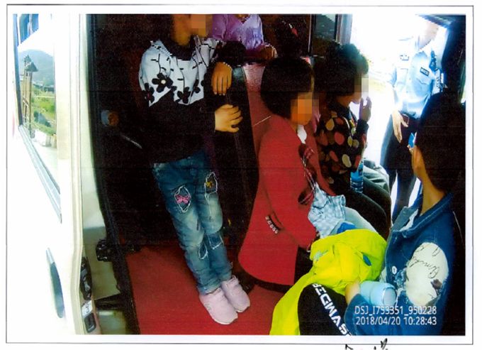 全市首例非法校車超載危險駕駛案開庭，鄭其文檢察長出庭公訴