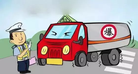 全市首例非法校車超載危險駕駛案開庭，鄭其文檢察長出庭公訴