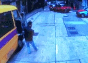 香港“無人校車”失控致3死11傷，初步懷疑手剎沒拉好