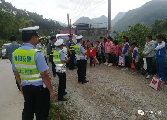 守護！莫讓“黑校車”傷害孩子的出行安全