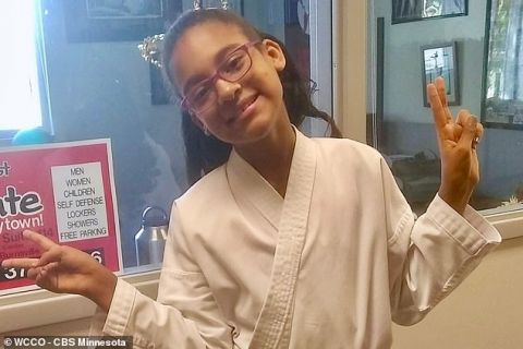 11歲的女孩在下校車時被撞 腦部已進(jìn)行多次手術(shù) 11歲的女孩在下校車時被撞 腦部已進(jìn)行多次手術(shù)