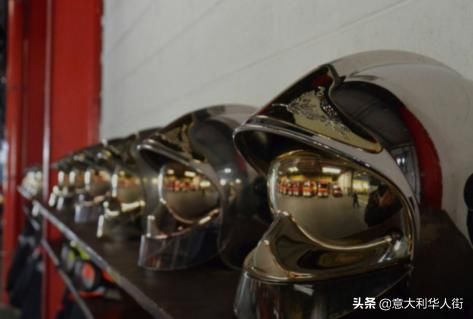 法國(guó)一小客車與校車相撞，致一死九傷