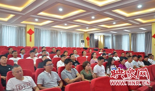 安全這根弦決不能松！中牟縣舉辦校車安全管理培訓(xùn)班