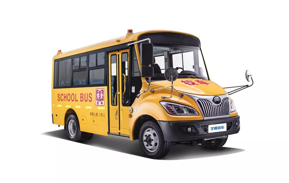 校車(chē)線(xiàn)上特惠購(gòu)，油卡、車(chē)模禮不停！