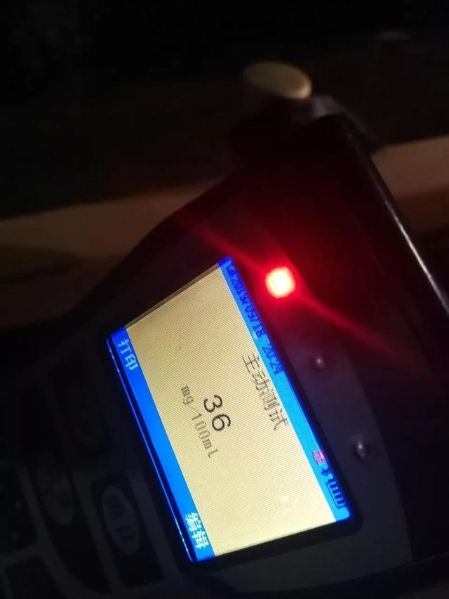 湘潭一校車司機(jī)酒駕心存僥幸“走捷徑”，交警蜀黍：沒想到吧？