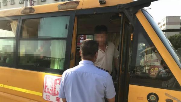 珠海這臺車被交警連追3天剛剛落網(wǎng)！車主忽略這事?lián)p失兩萬……