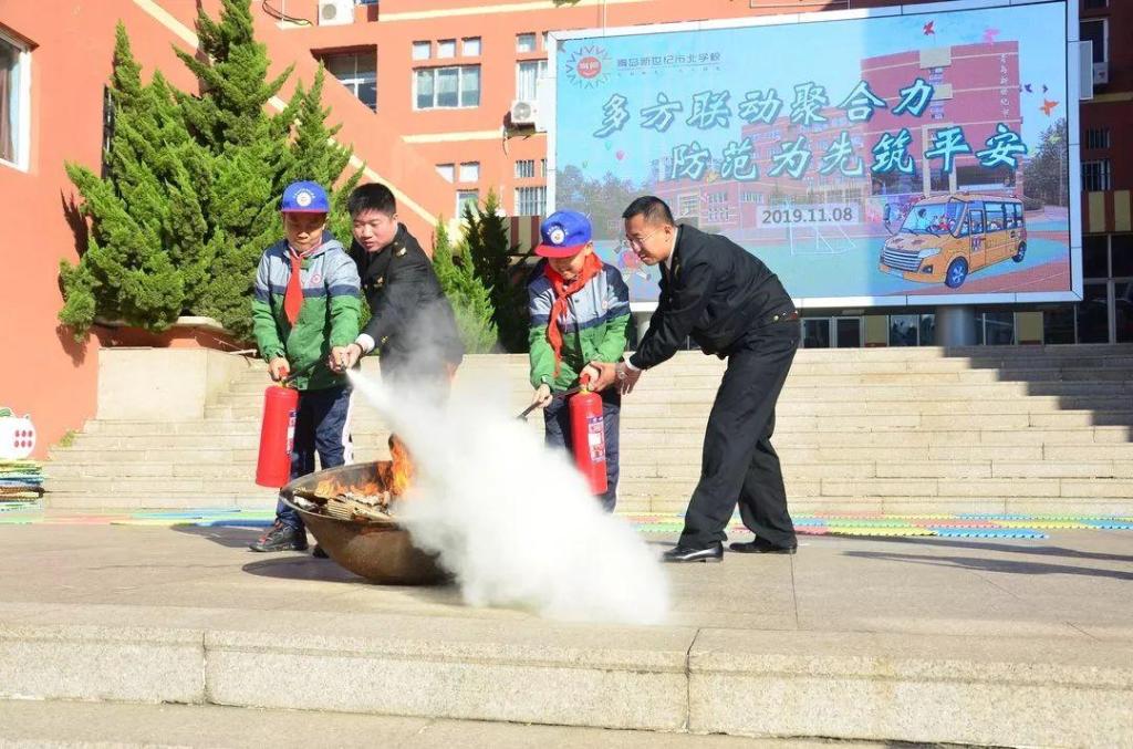 多方聯(lián)動(dòng)聚合力，防范為先筑平安