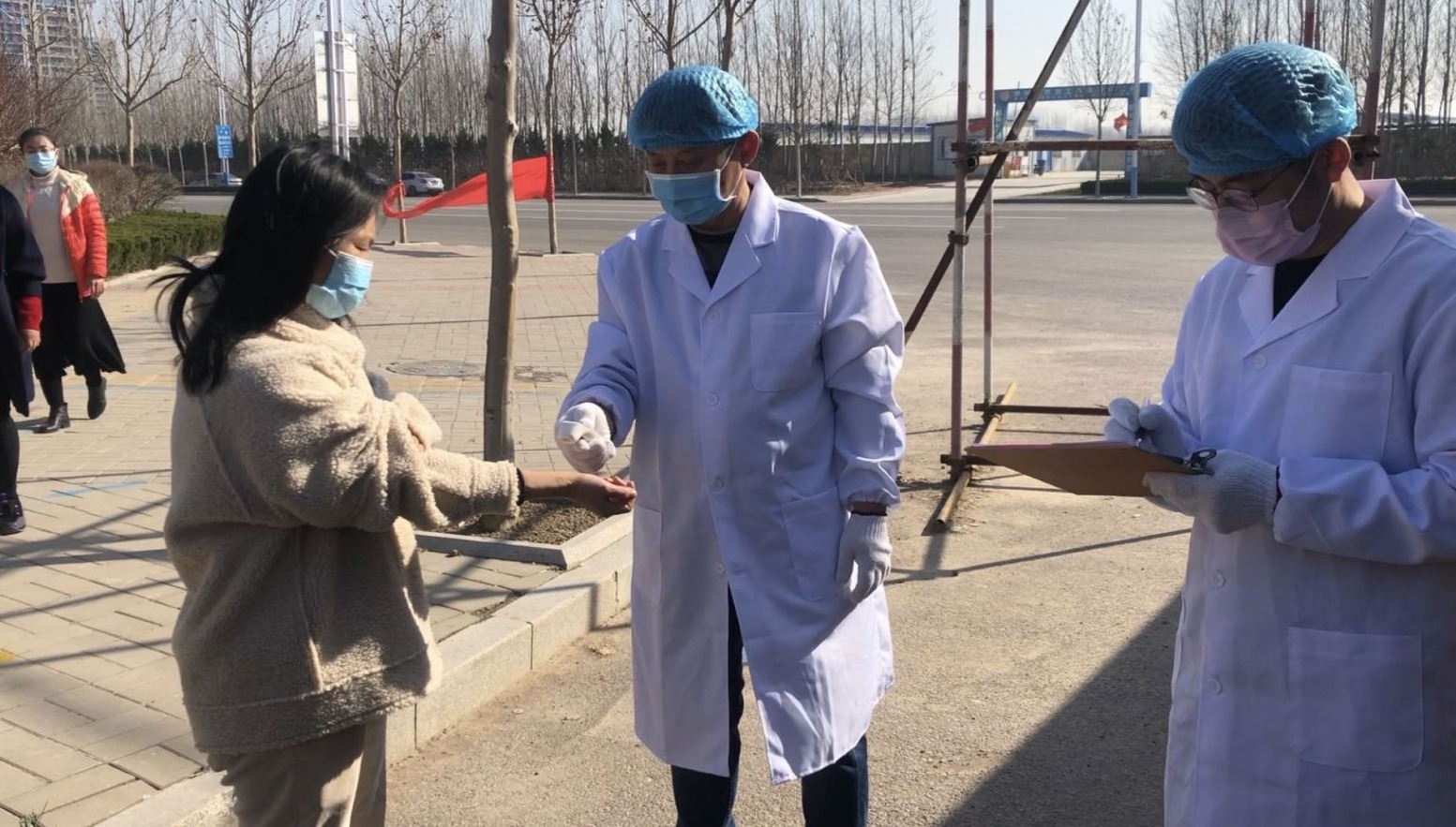 部門、校企聯(lián)動(dòng)實(shí)景模擬，校車安全早準(zhǔn)備！