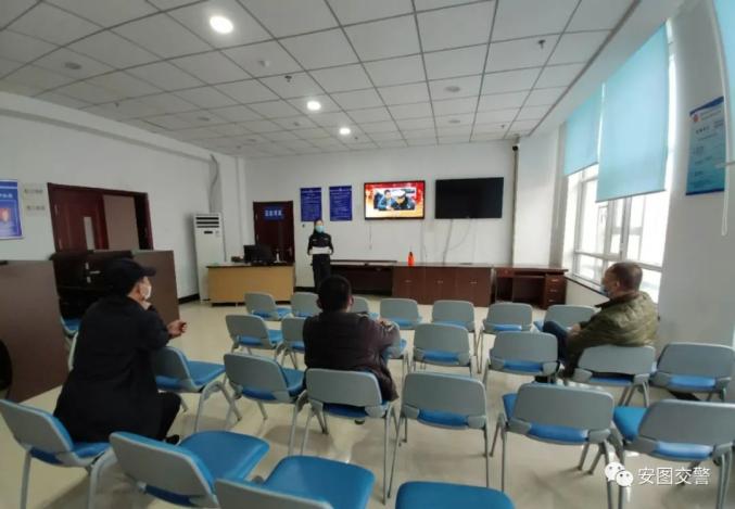 特事特辦，安圖公安交警開通綠色通道為校車駕駛員培訓(xùn)