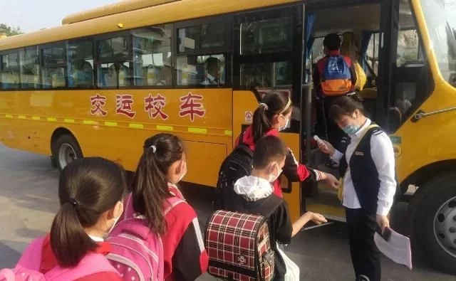 曲阜汽車站交運校車恢復運營/ 曲阜汽車站交運校車恢復運營