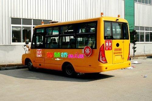 淮南一“黑校車”被查！