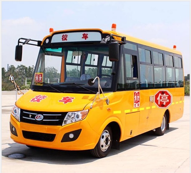 嚴(yán)厲查處校車超員/ 嚴(yán)厲查處校車超員