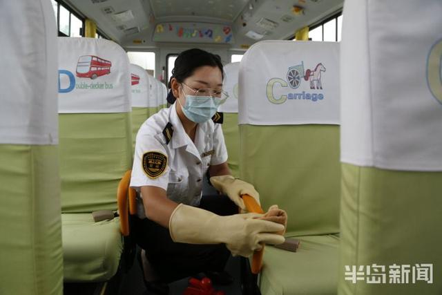 新增46條線路！開(kāi)學(xué)首日，青島15萬(wàn)學(xué)生乘坐“大鼻子”校車！