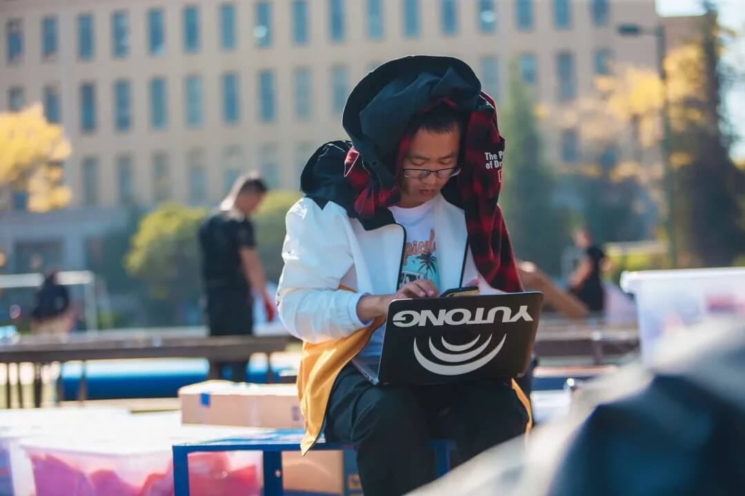 宇通人篇：萬(wàn)里奔波，只為守護(hù)你平安成長(zhǎng)！