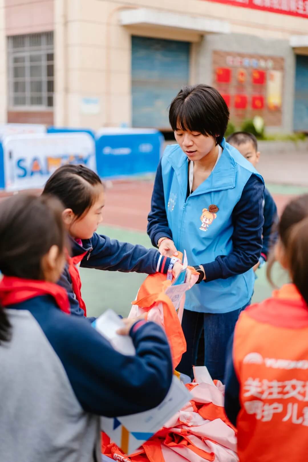 志愿者篇：孩子的笑臉，讓我停不下來(lái)！