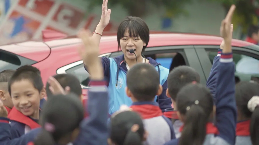 志愿者篇：孩子的笑臉，讓我停不下來(lái)！