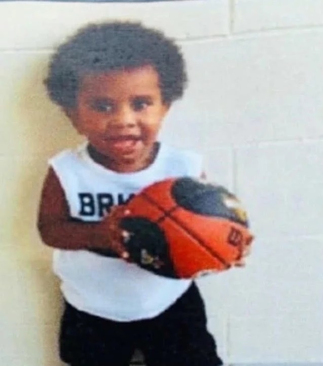 澳大利亞：3歲男孩被落在校車里6小時活活熱死，被發(fā)現(xiàn)時尸體仍系著安全帶