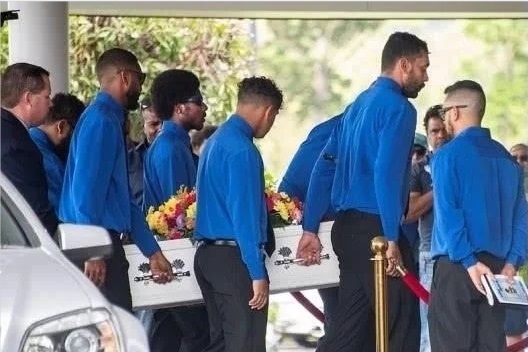 澳大利亞：3歲男孩被落在校車里6小時活活熱死，被發(fā)現(xiàn)時尸體仍系著安全帶