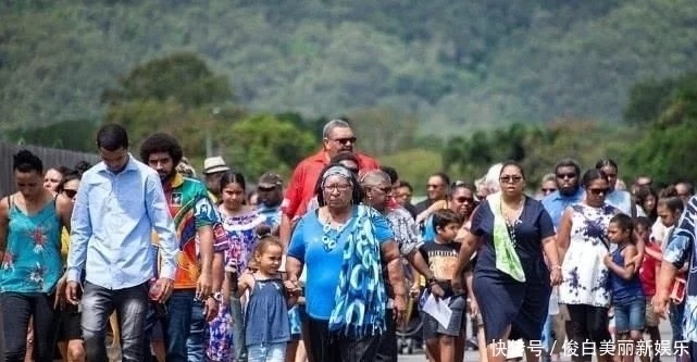 澳大利亞：3歲男孩被落在校車里6小時活活熱死，被發(fā)現(xiàn)時尸體仍系著安全帶