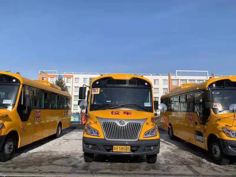 內(nèi)蒙古錫林浩特：12條定制專線開通，這些小學(xué)、幼兒園校車“上崗”了