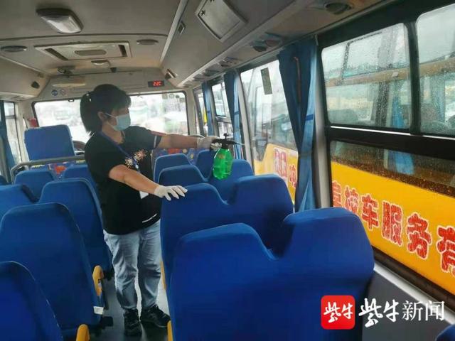 開學(xué)在即:響水校車服務(wù)送出暖心套餐 開學(xué)在即:響水校車服務(wù)送出暖心套餐