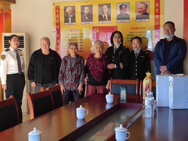 弘揚孝道！交運溫馨校車多點開花迎重陽節(jié)