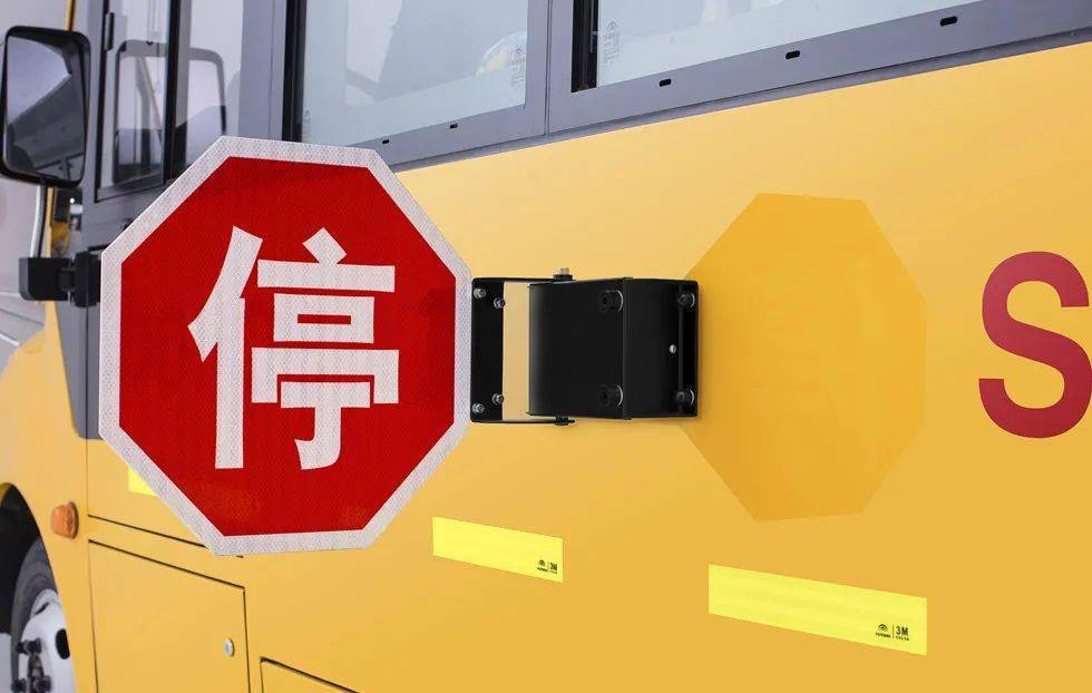 中國校車處于什么水平？