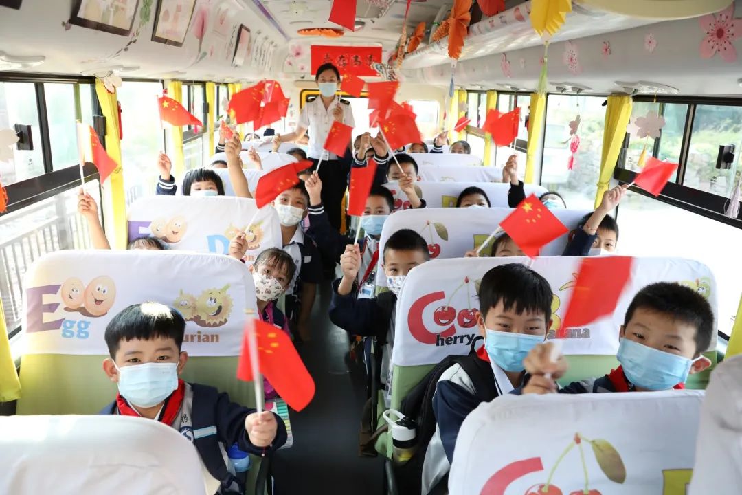 決勝百日｜校車開進大山深處 溫暖學生求學路