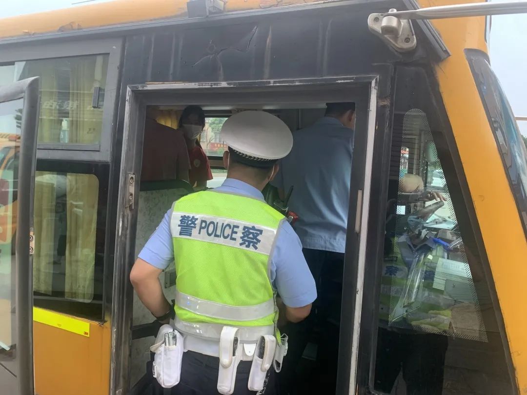 嚴(yán)把關(guān)，護(hù)平安！強(qiáng)化校車安全檢查