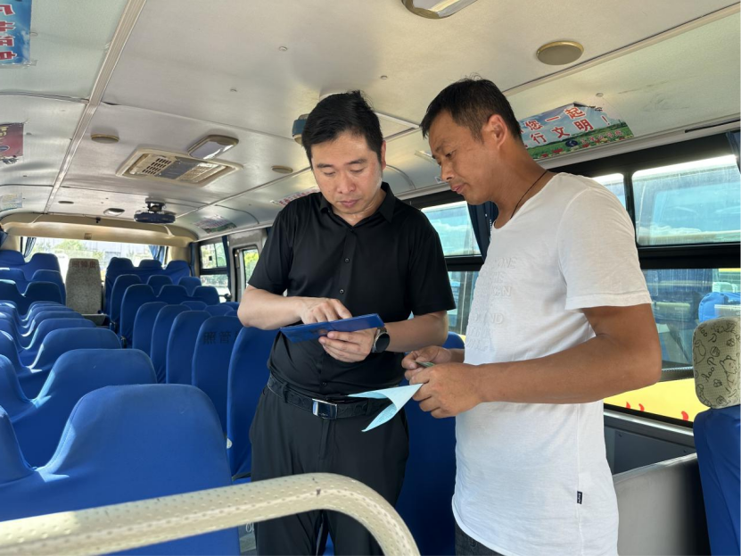 【平安校園】長(zhǎng)春經(jīng)開區(qū)教育系統(tǒng)開展2023年秋季開學(xué)前校車安全檢查工作 圖片