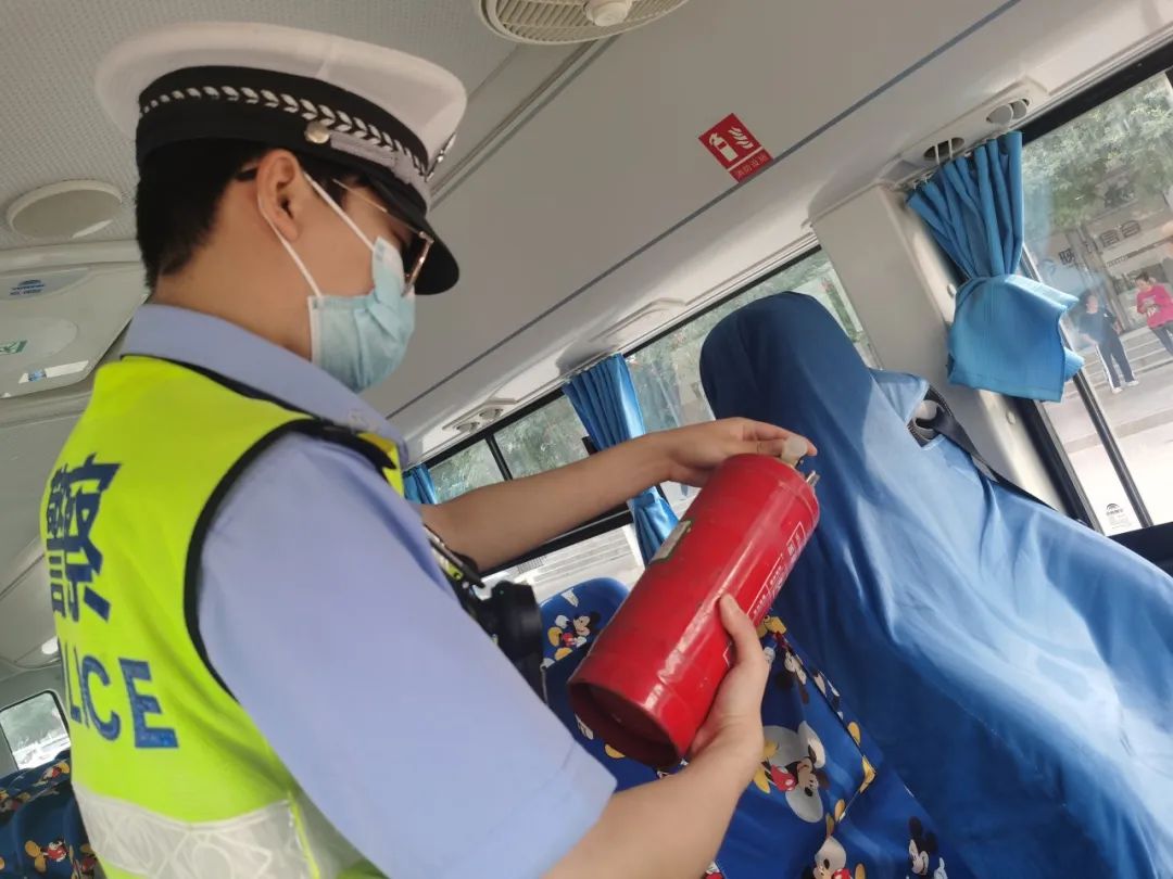 護航開學季 | 校車安全大檢查 為新學期保駕護航 圖片