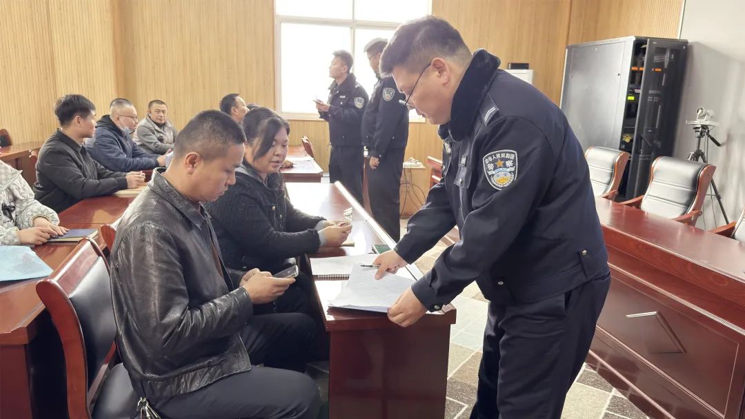 豫筑平安丨聚焦校車安全防線 護(hù)航學(xué)生乘車路