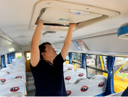 校車安全大檢查 筑牢學(xué)生安全路 校車安全大檢查 筑牢學(xué)生安全路