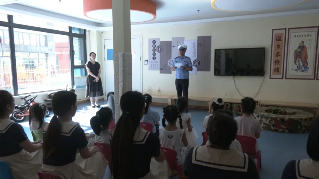 筑平安基 促快發(fā)展 | 北安市開展校車應(yīng)急疏散演練活動 圖片