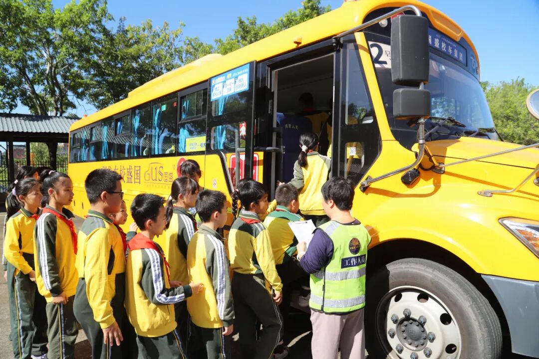 謝崗鎮(zhèn)加強校車駕駛員安全培訓(xùn) 護航學(xué)生平安出行 謝崗鎮(zhèn)加強校車駕駛員安全培訓(xùn) 護航學(xué)生平安出行