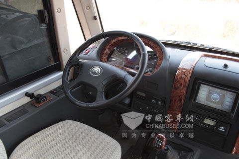 宇通ZK6559DX型藍(lán)牌校車