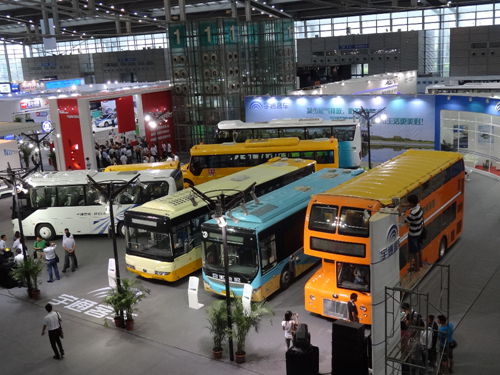 宇通客車全系產(chǎn)品登陸深圳交博會(huì)/ 宇通客車全系產(chǎn)品登陸深圳交博會(huì) 超強(qiáng)實(shí)力備受業(yè)界矚目
