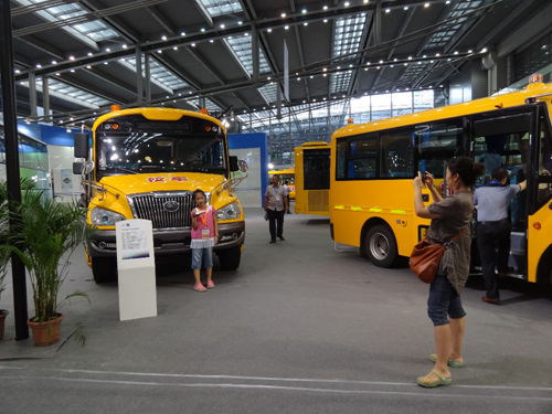 宇通客車全系產(chǎn)品登陸深圳交博會(huì)/ 宇通客車全系產(chǎn)品登陸深圳交博會(huì) 超強(qiáng)實(shí)力備受業(yè)界矚目