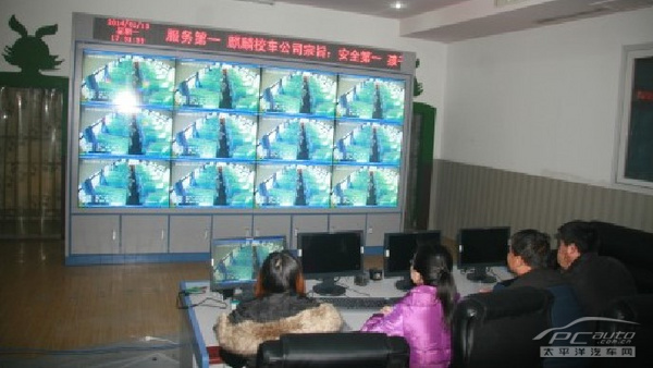 “馬上”開學(xué) 宇通“小飛俠”安陽集體上崗 宇通