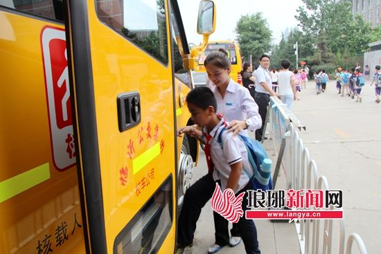 山東臨沂新增9條校車線路